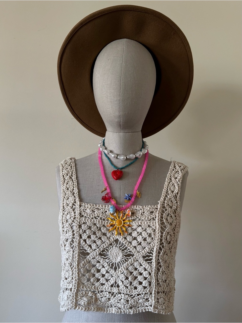 Small_ Cream Crochet Floral Crop Top